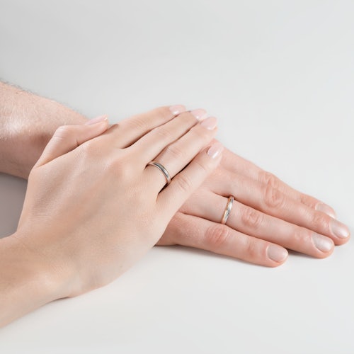 Obrączki ślubne: dwukolorowe złoto, półokrągłe, 3 mm